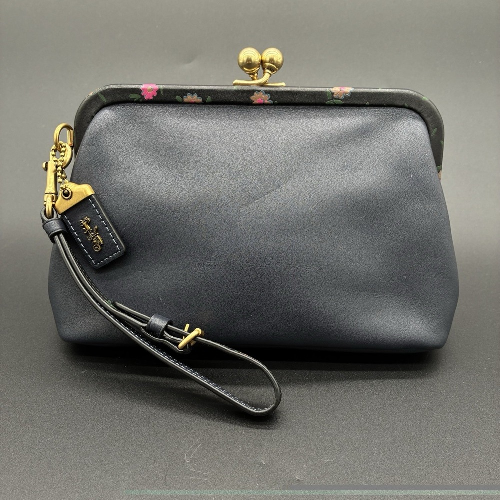 Coach Kisslock Frame Clutch Wristlet Navy Floral Leather Kiss Lock Bag D2080-901